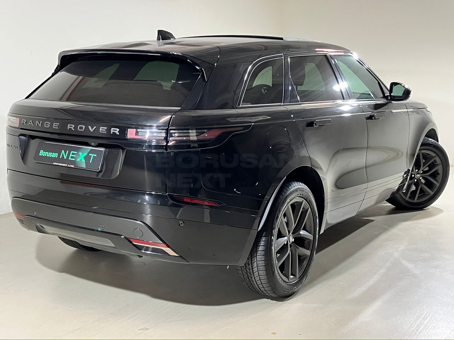 Range Rover Velar 2023