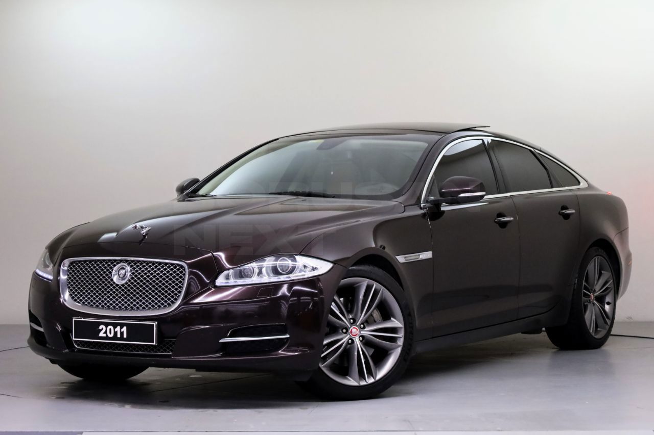 Jaguar XJ 2011