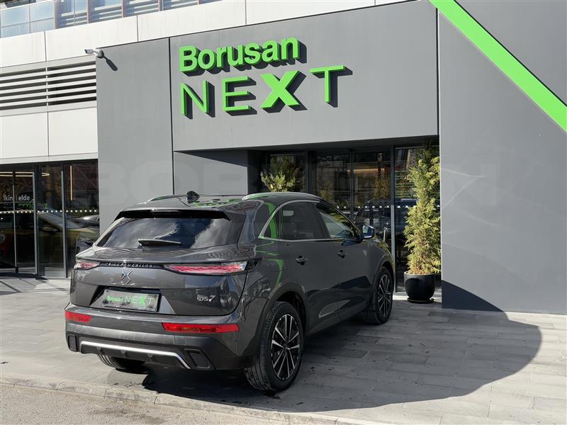 DS Automobiles DS 7 Crossback 2024