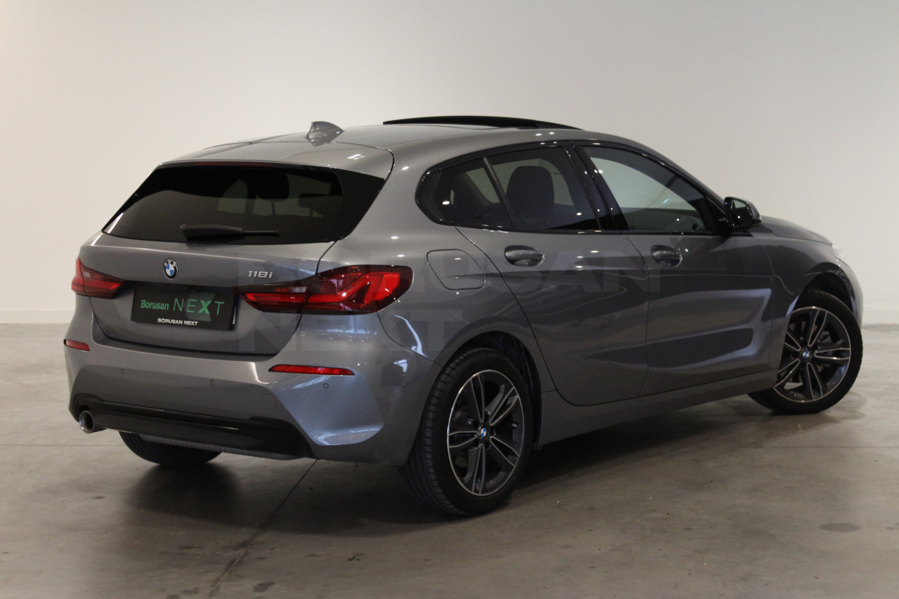 BMW 1 Serisi 2023