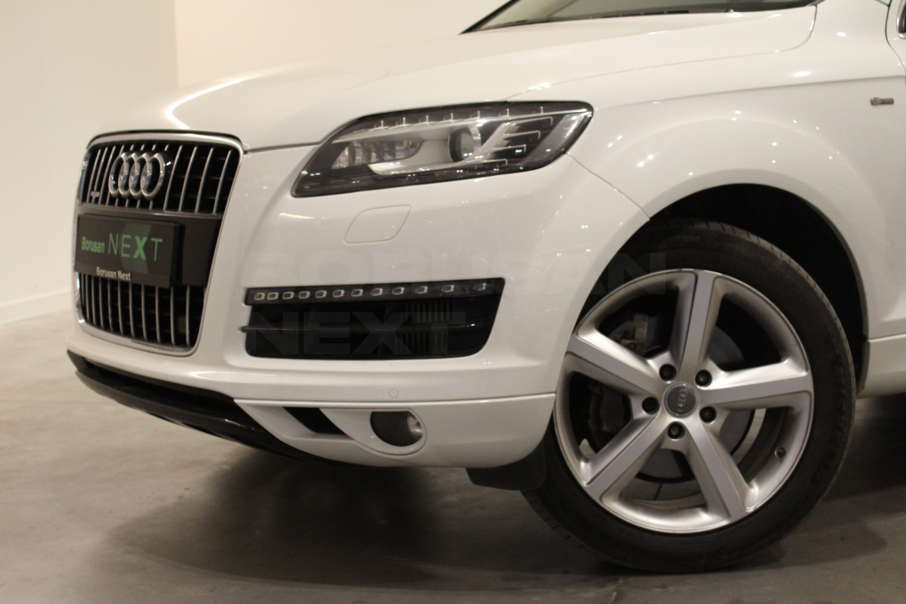 Audi Q7 2014