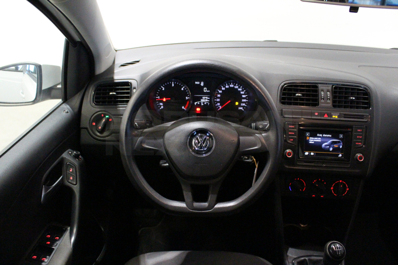 Volkswagen Polo 2015