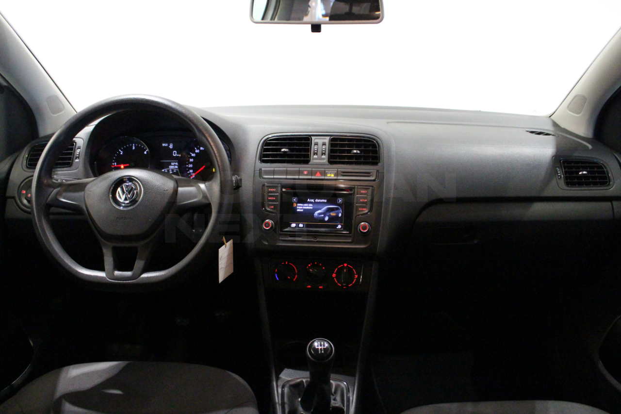 Volkswagen Polo 2015