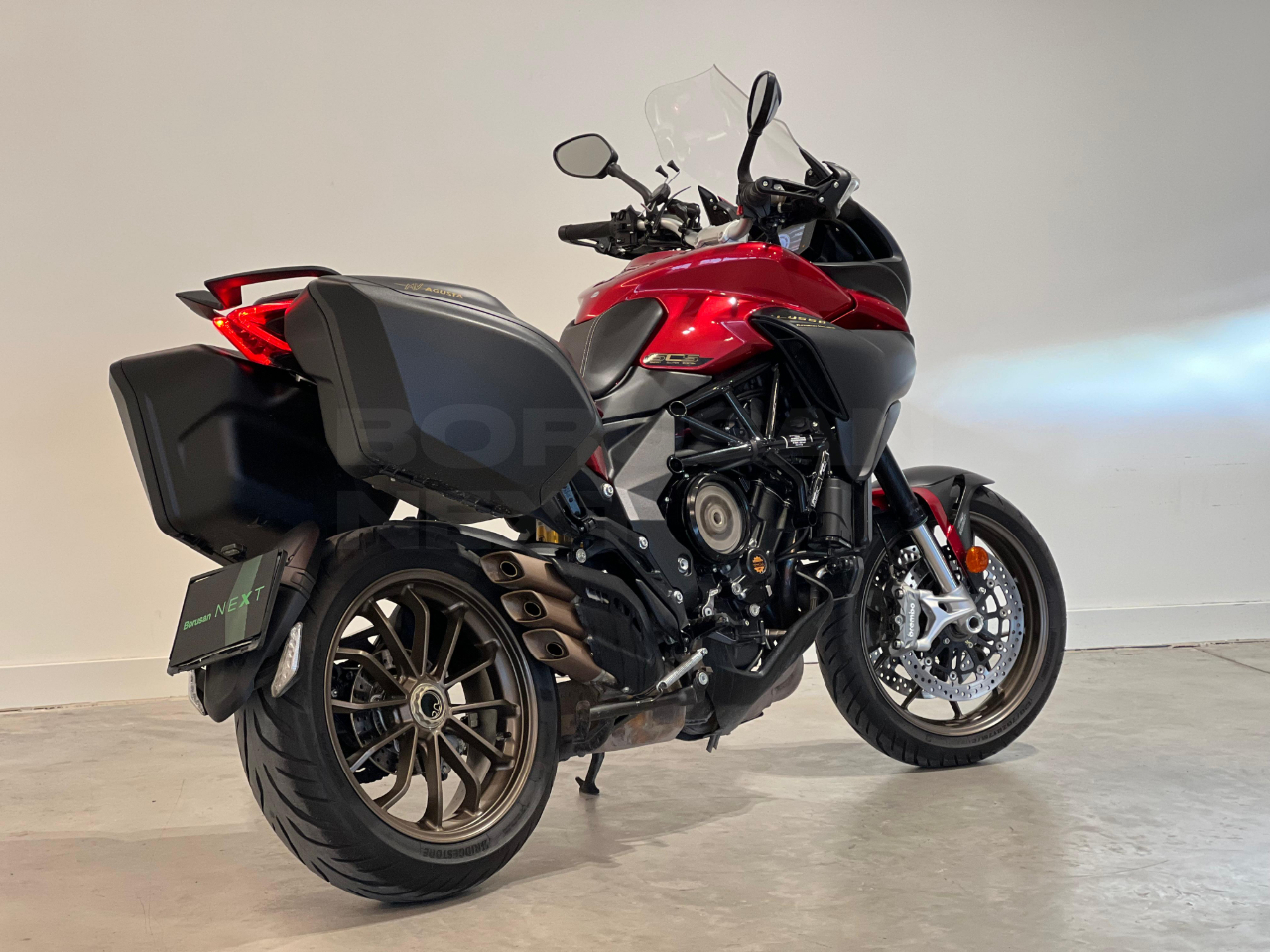 MV Agusta Turismo Veloce 800 Lusso SCS 2023