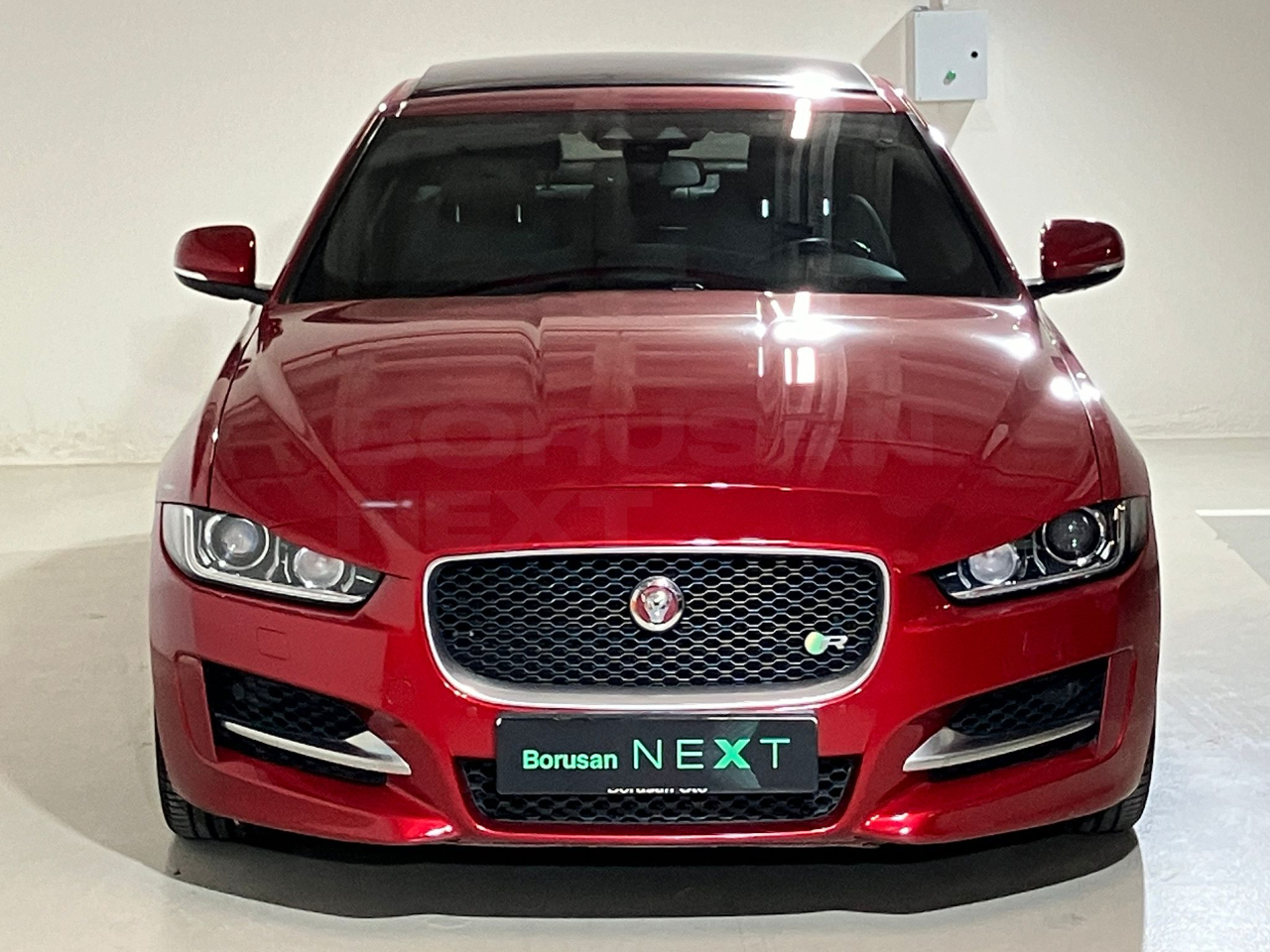 Jaguar XE 2016