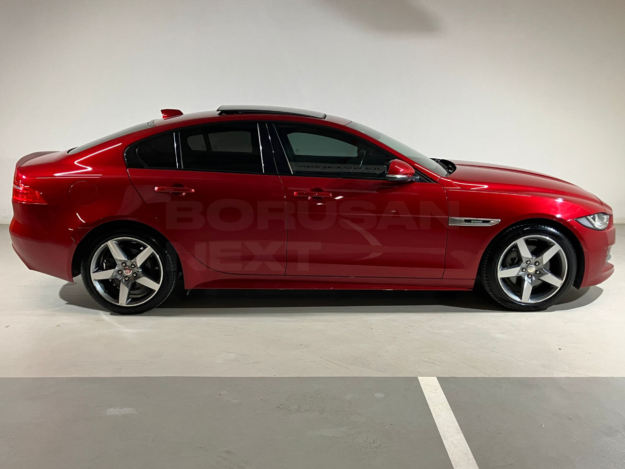 Jaguar XE 2016