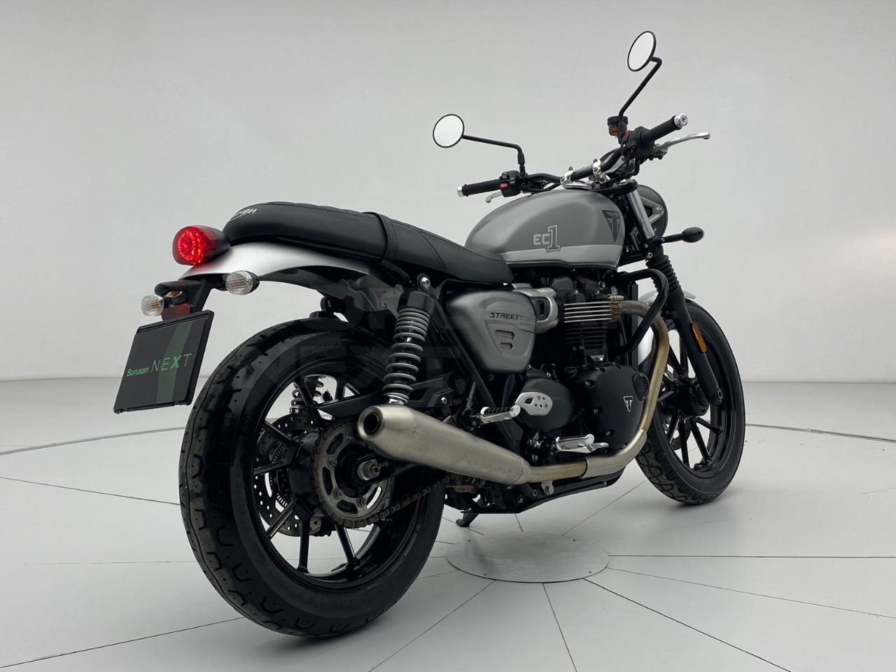 Triumph Street Twin 2022