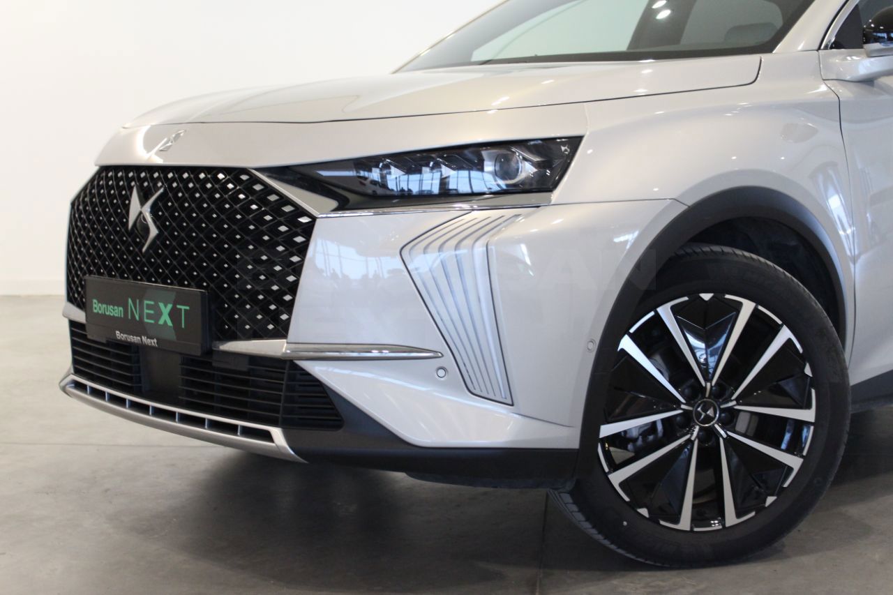 DS Automobiles DS 7 Crossback 2024