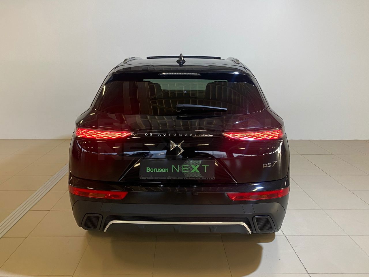 DS Automobiles DS 7 Crossback 2024