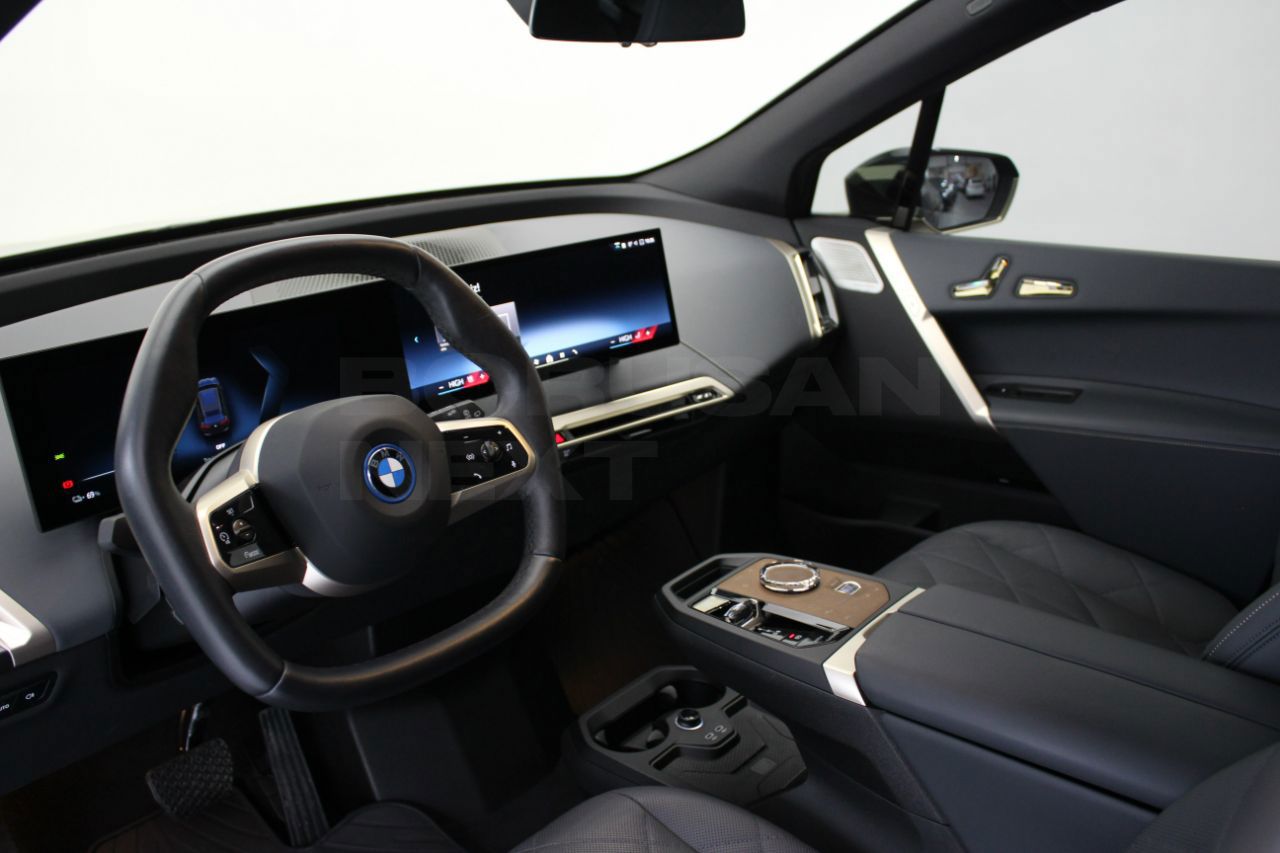 BMW iX 2023