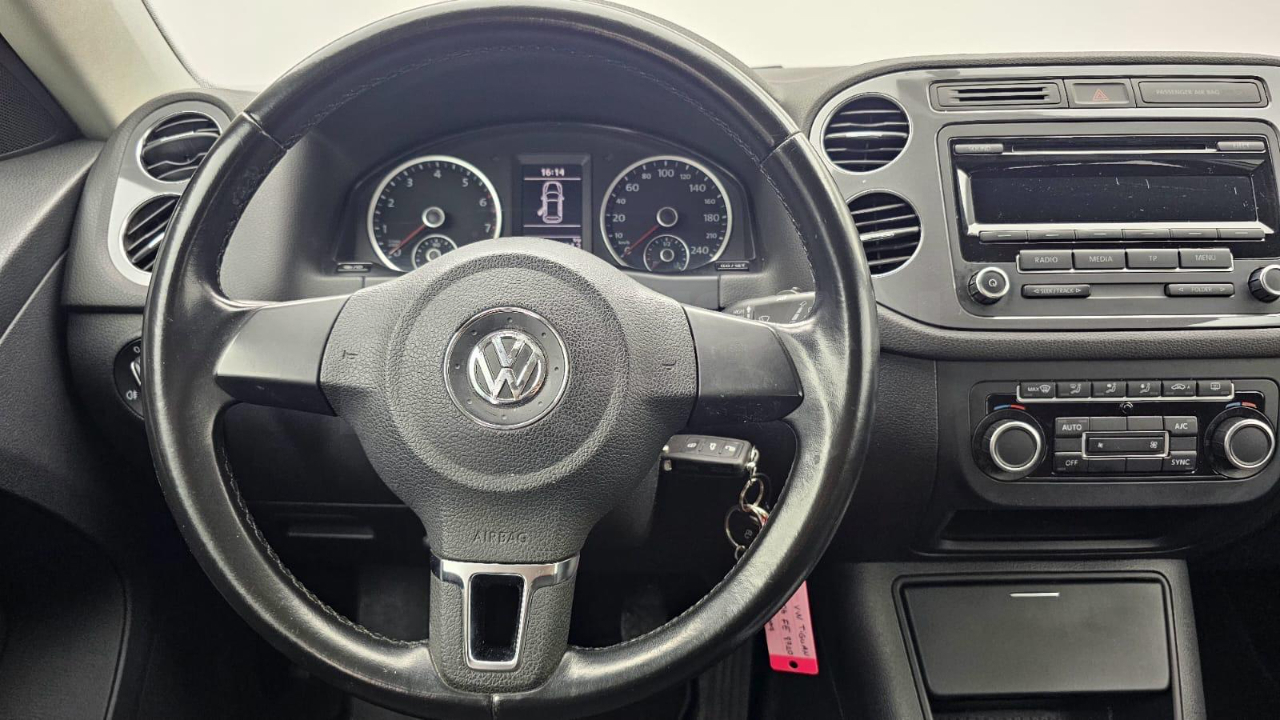 Volkswagen Tiguan 2014