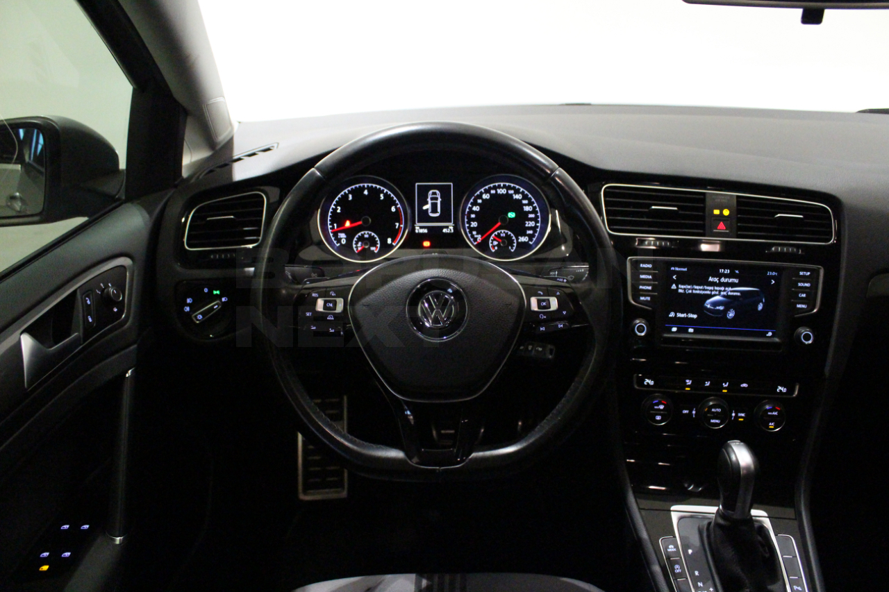 Volkswagen Golf 2016