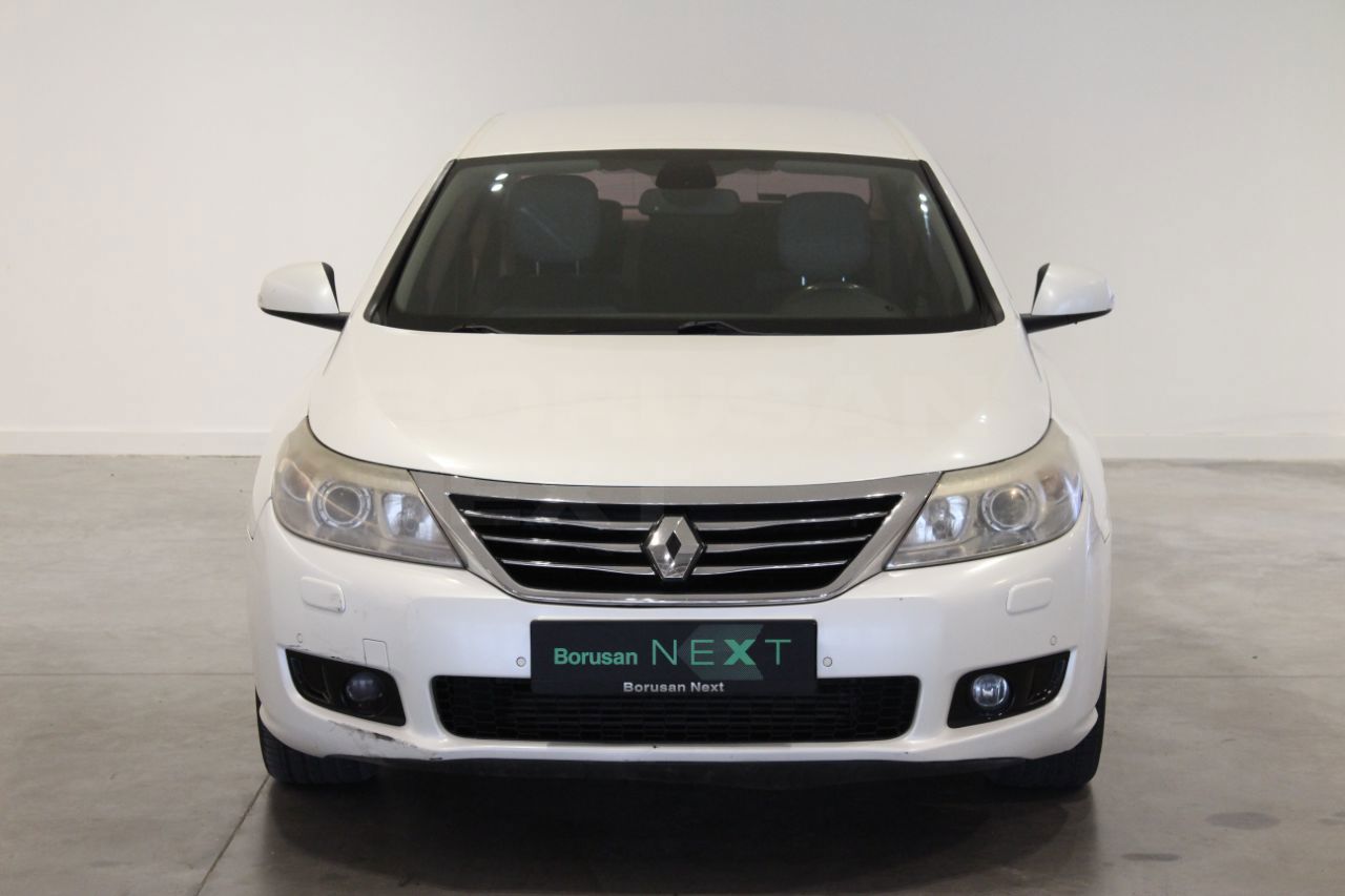 Renault Latitude 2011