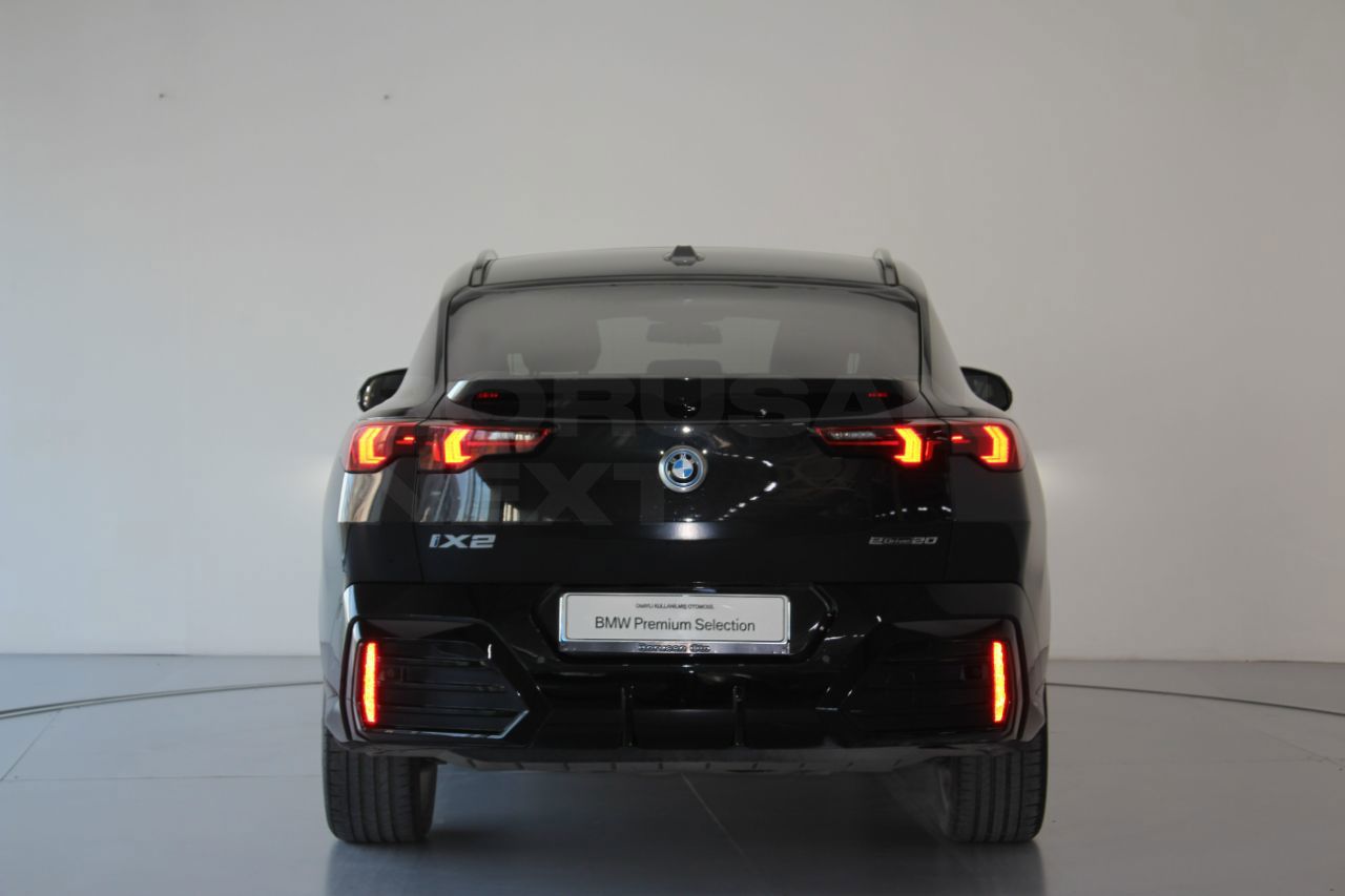 BMW iX2 2024