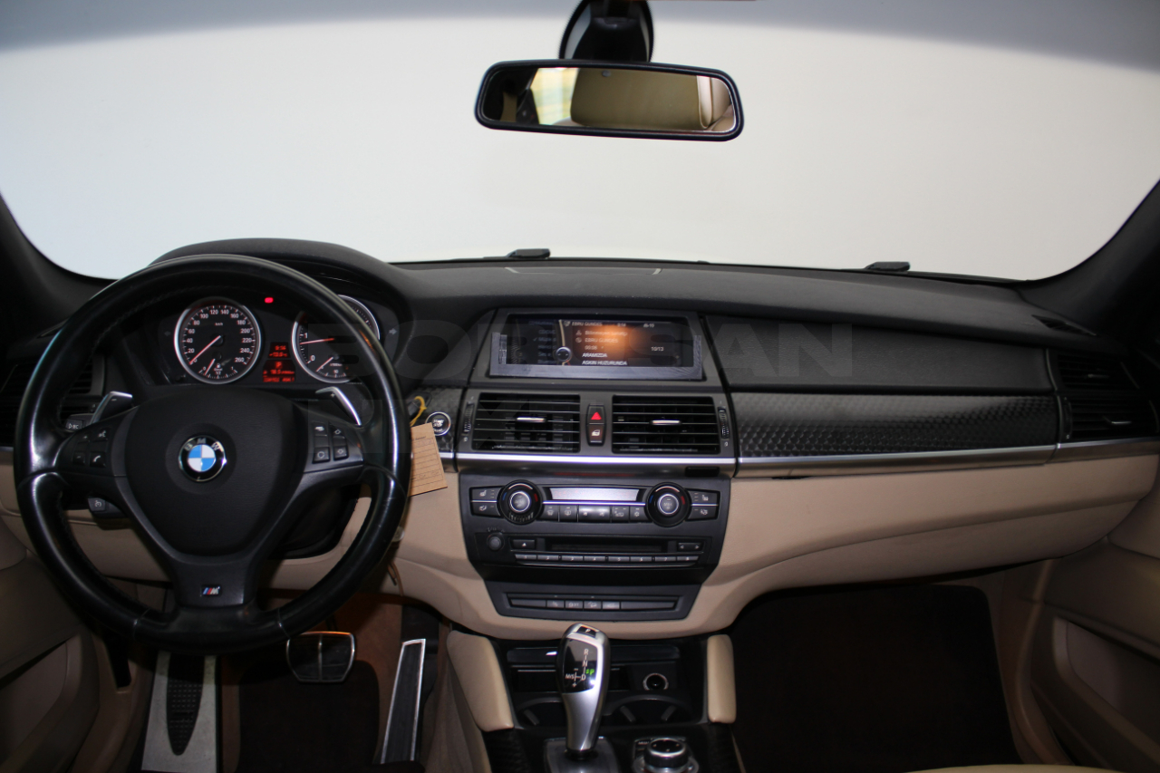 BMW X6 2013