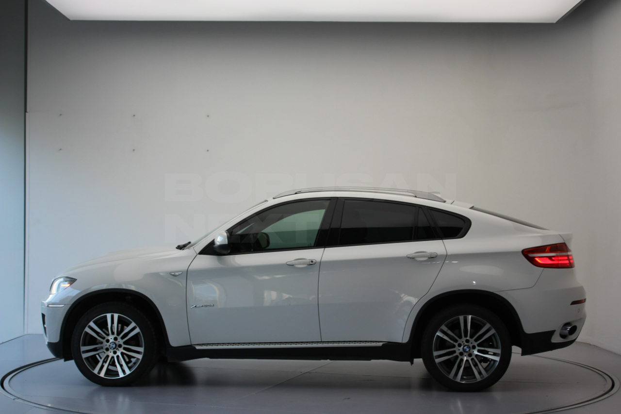 BMW X6 2013