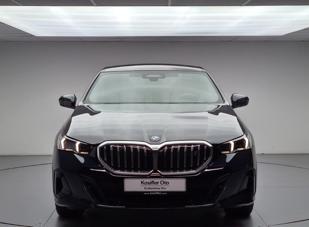 BMW i Serisi 2024