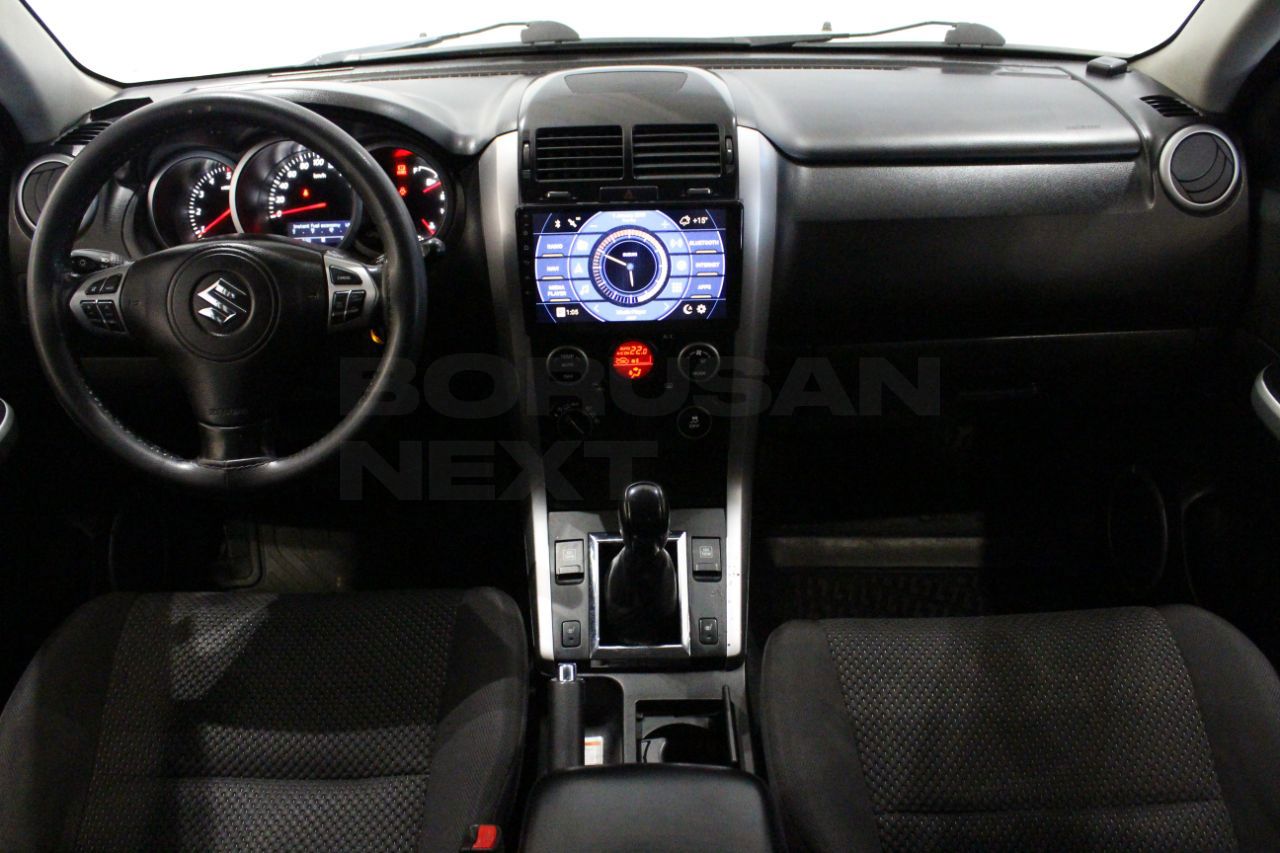 Suzuki Grand Vitara 2012