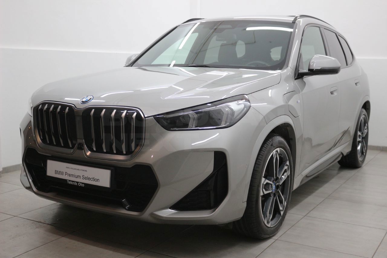 BMW X1 2023