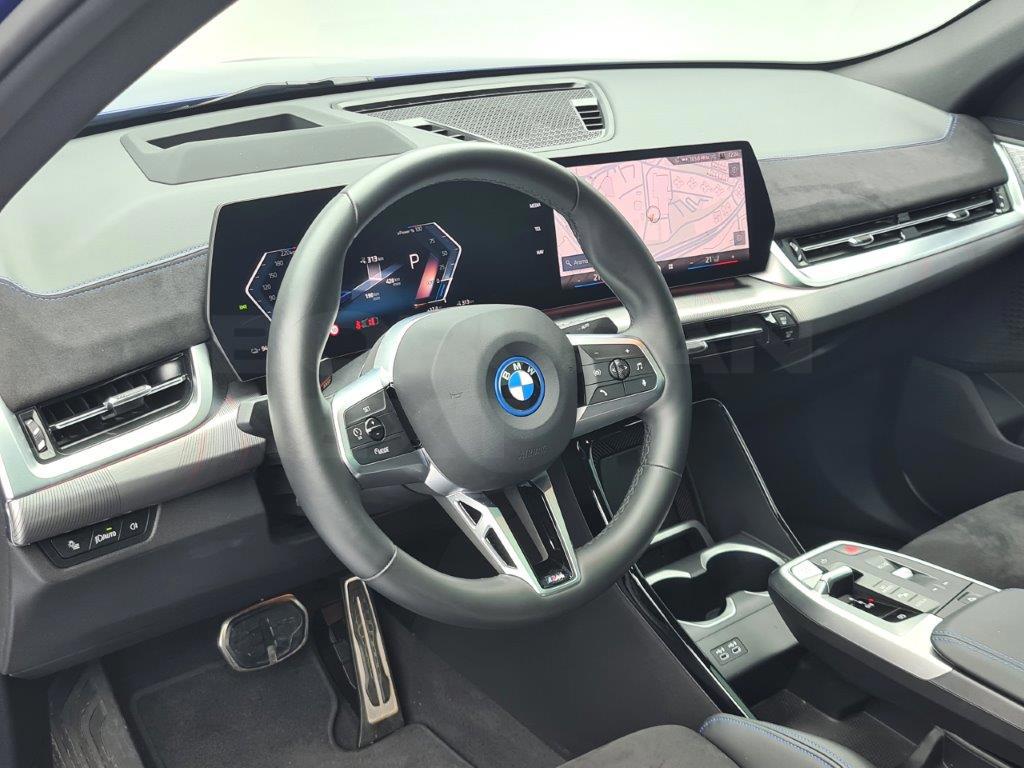 BMW iX2 2024