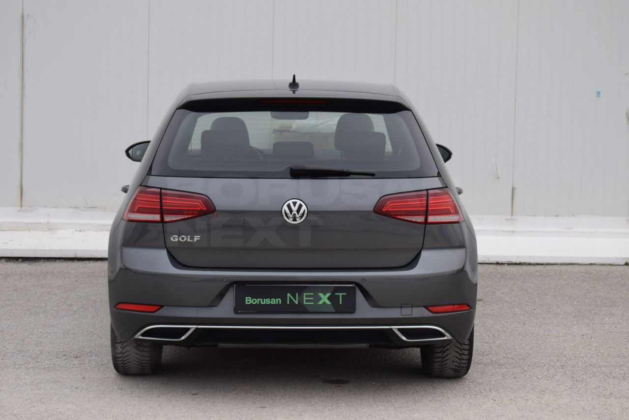 Volkswagen Golf 2020