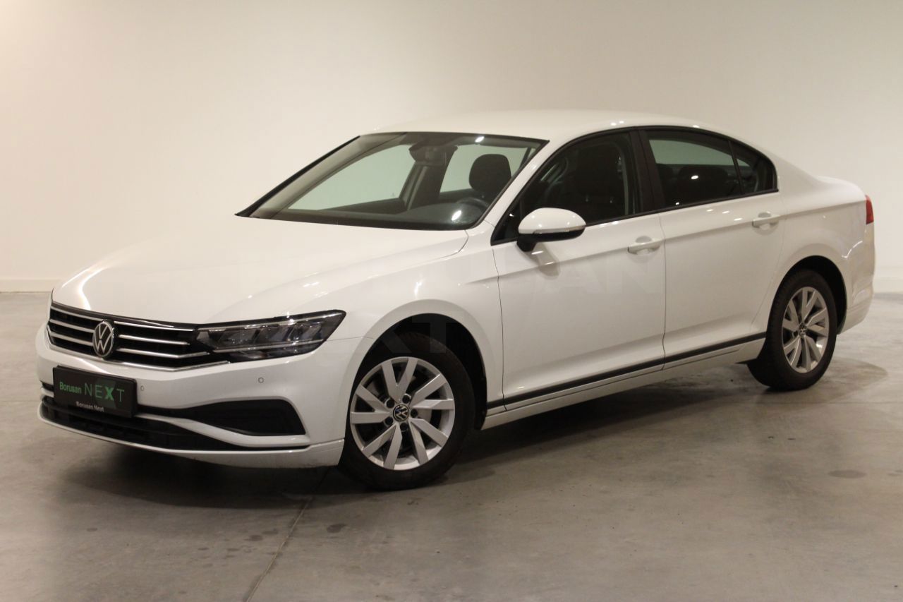 Volkswagen Passat 2021