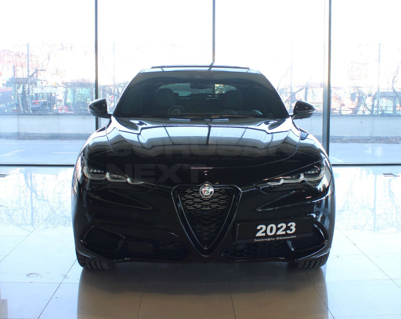 Alfa Romeo Stelvio 2023