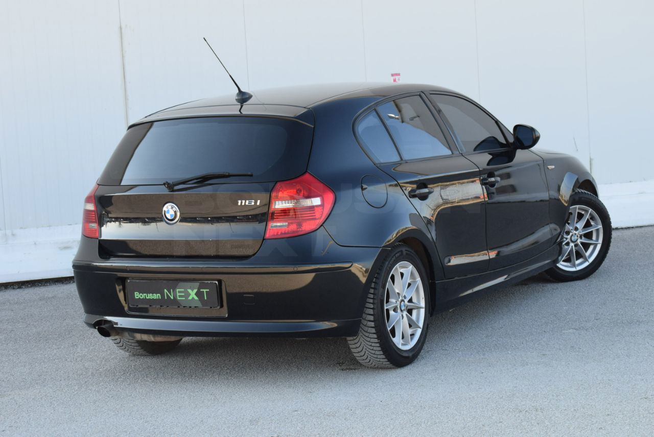 BMW 1 Serisi 2011