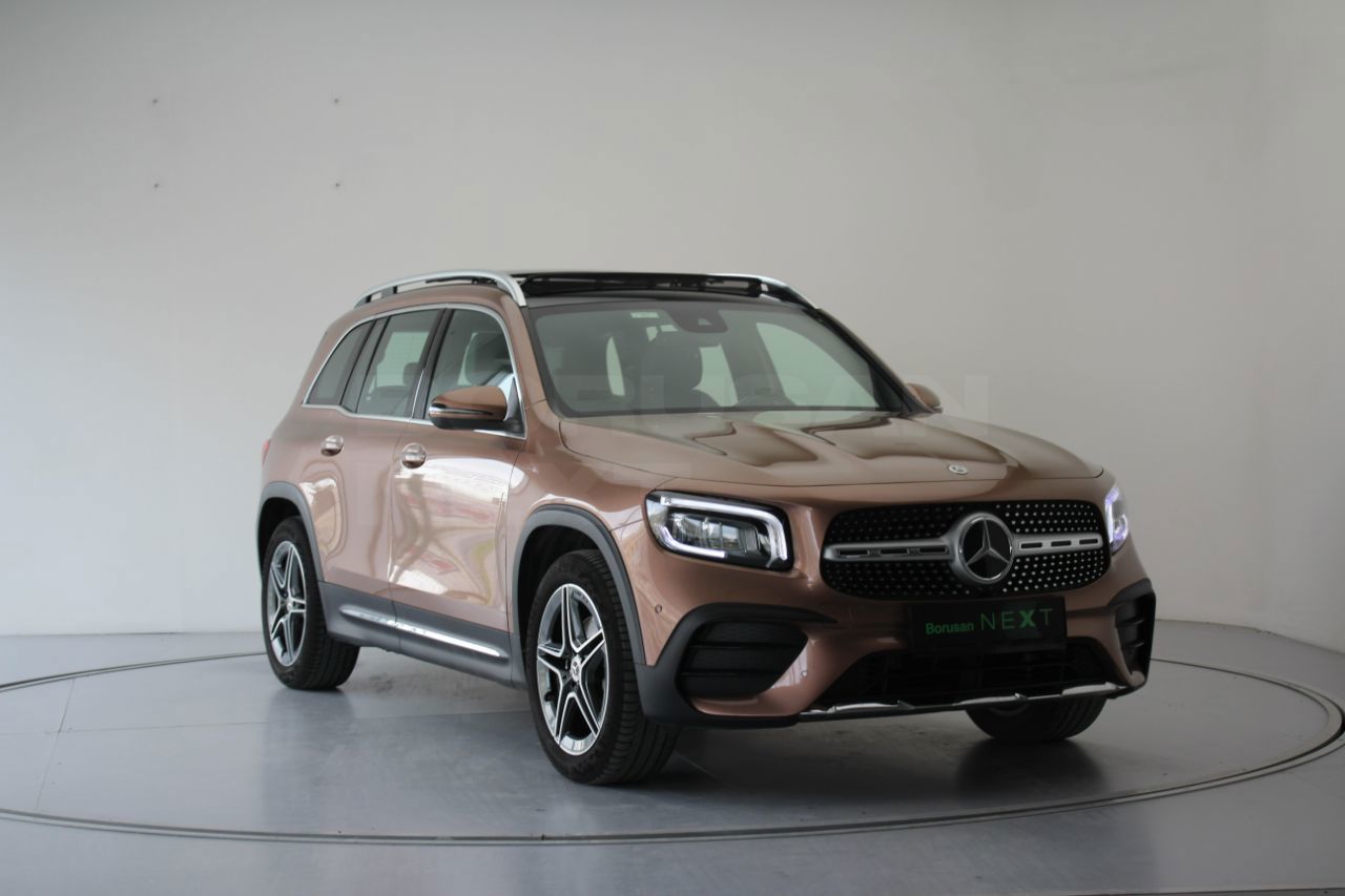 Mercedes - Benz GLB 2023