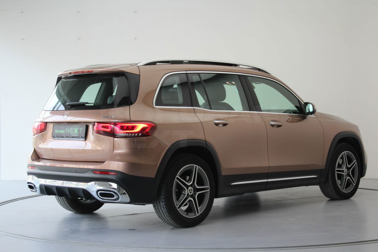 Mercedes - Benz GLB 2023