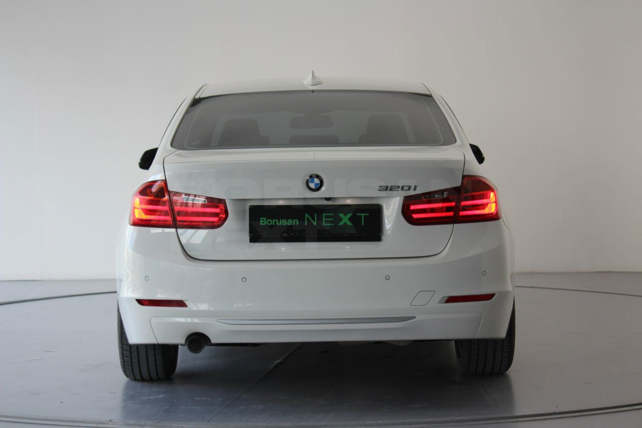 BMW 3 Serisi 2013