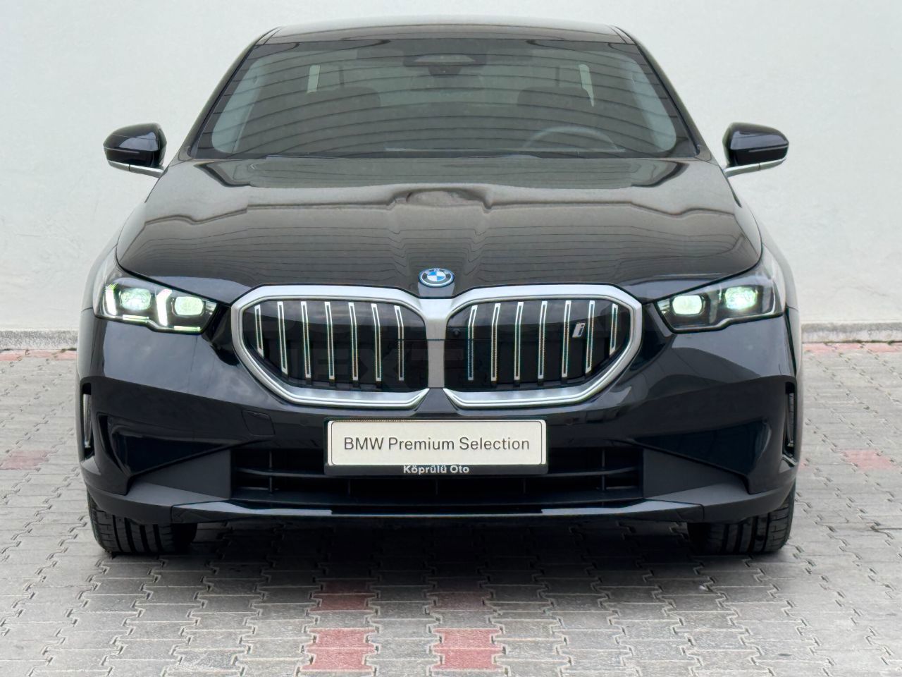 BMW i Serisi 2024