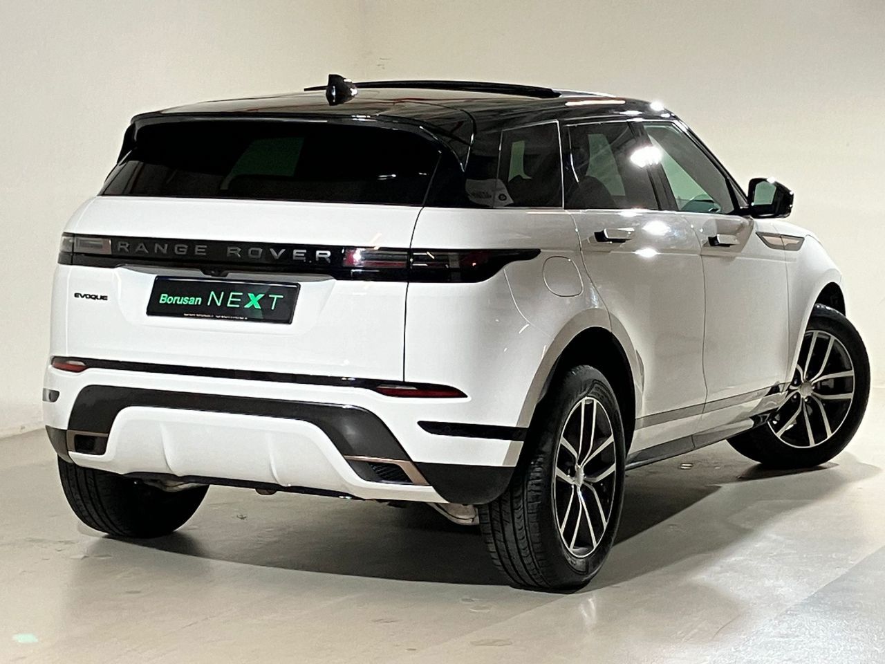 Range Rover Evoque 2024