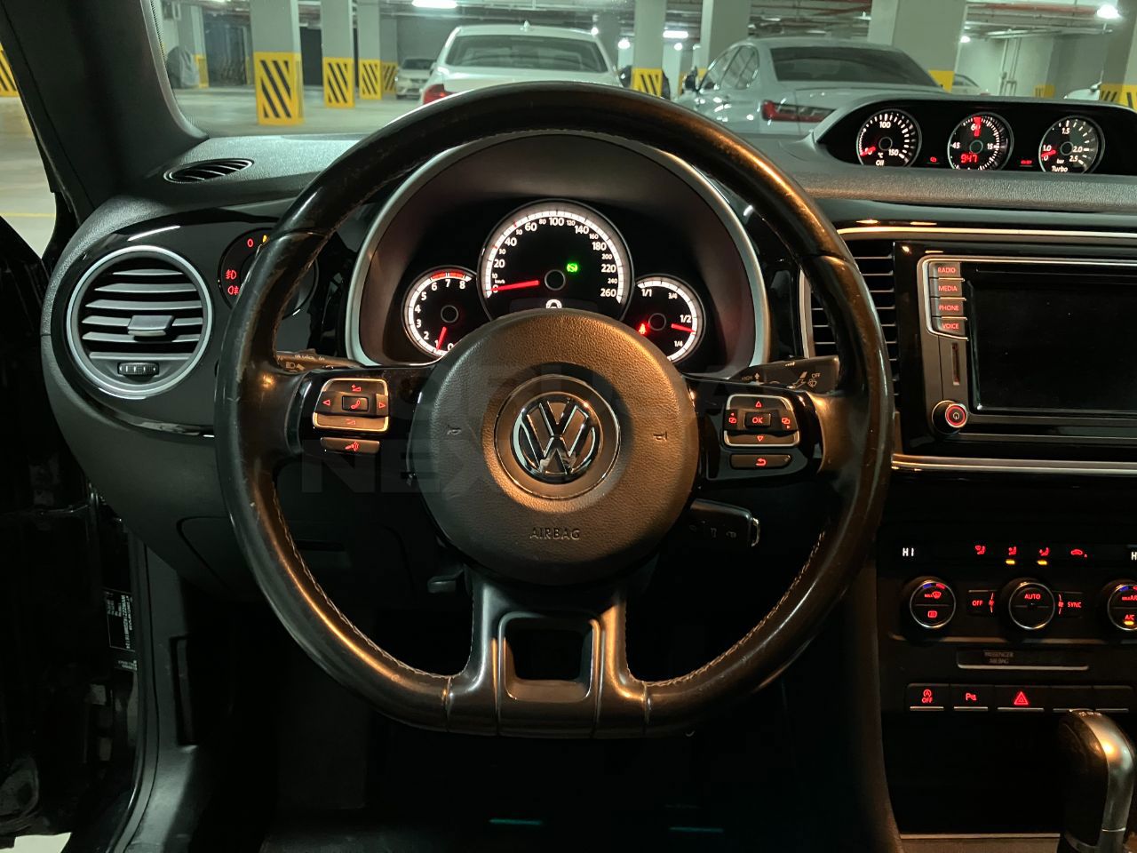 Volkswagen Beetle 2016