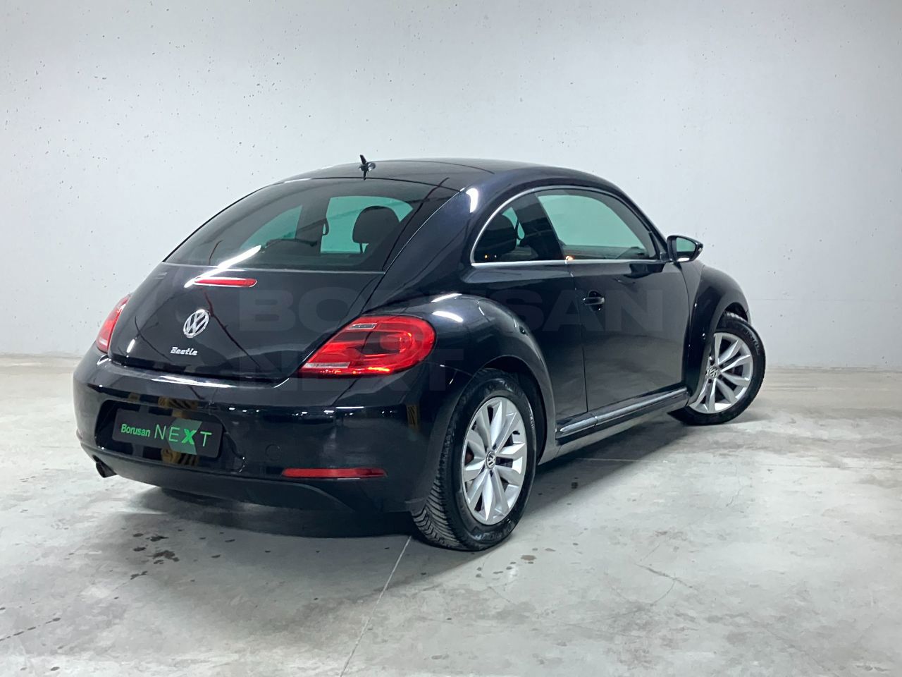 Volkswagen Beetle 2016