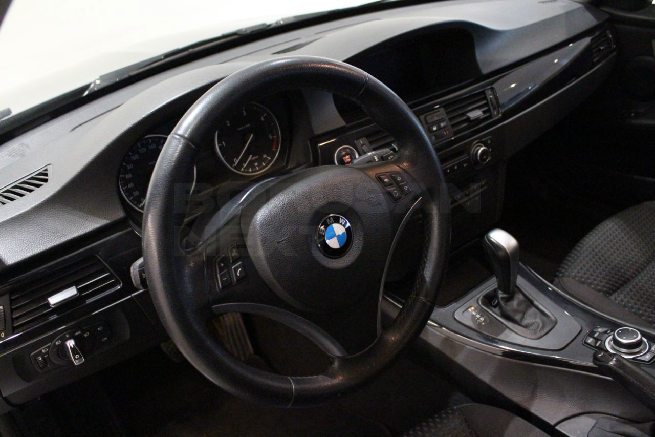 BMW 3 Serisi 2012