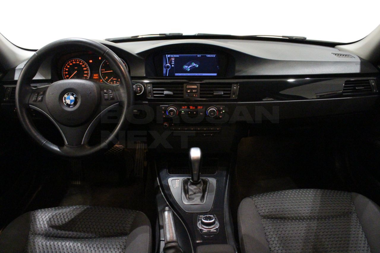 BMW 3 Serisi 2012