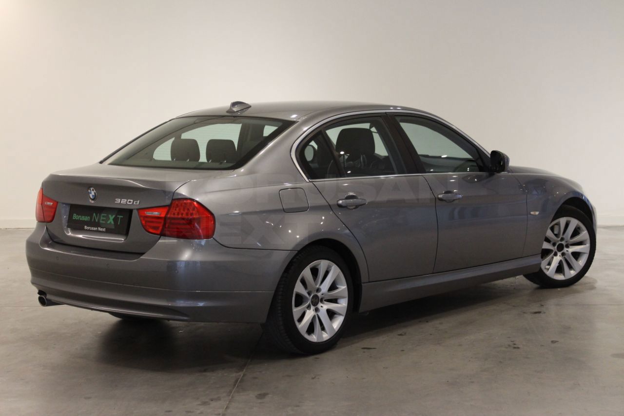 BMW 3 Serisi 2012