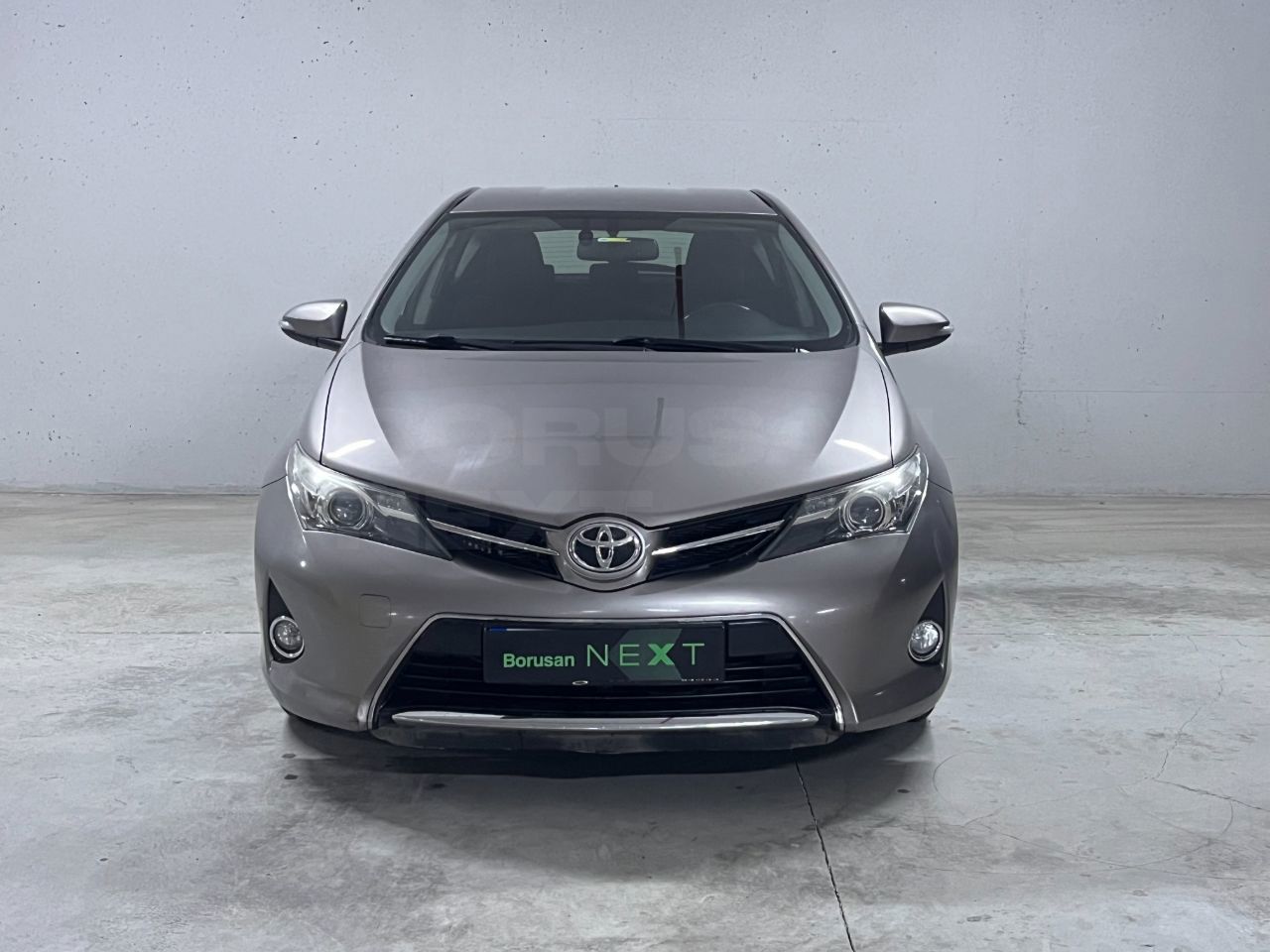 Toyota Auris 2013