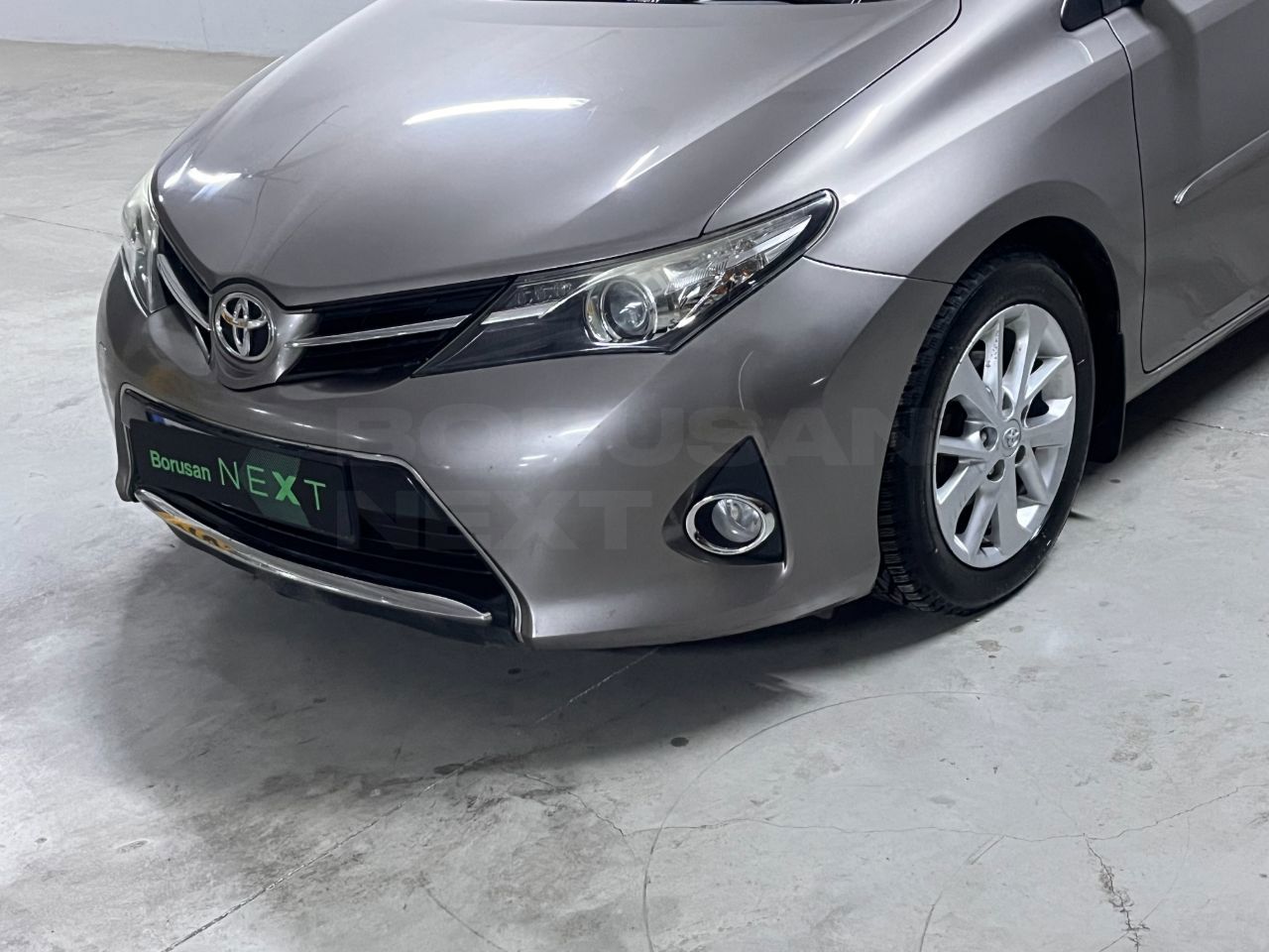 Toyota Auris 2013