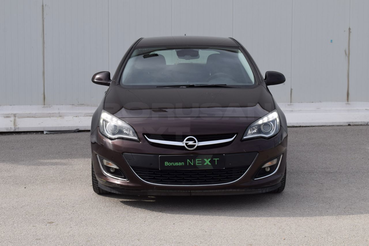 Opel Astra 2014