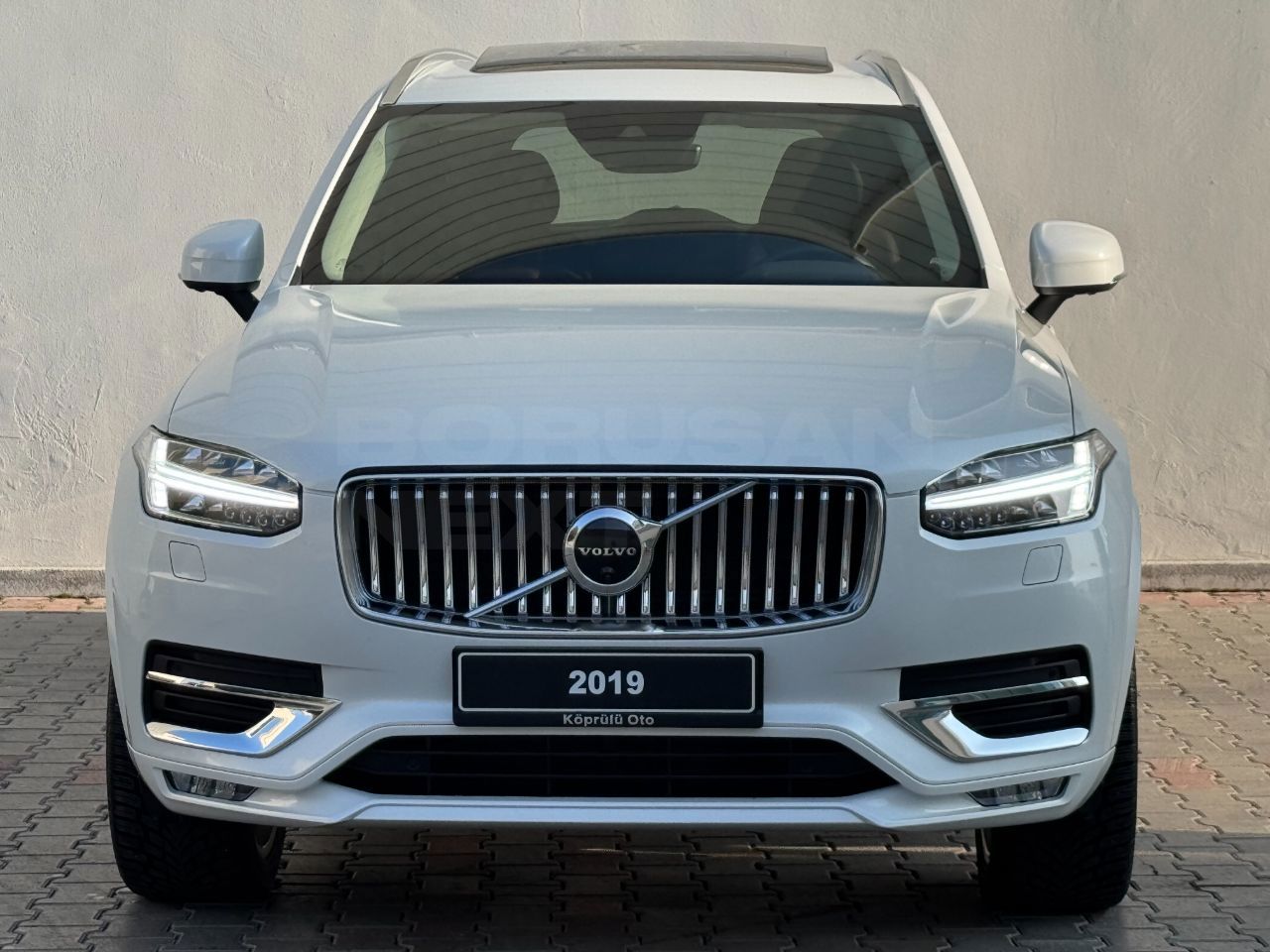 Volvo XC90 2019