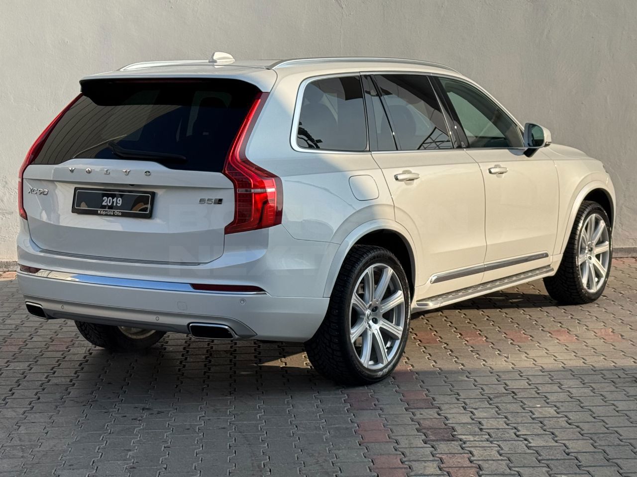 Volvo XC90 2019