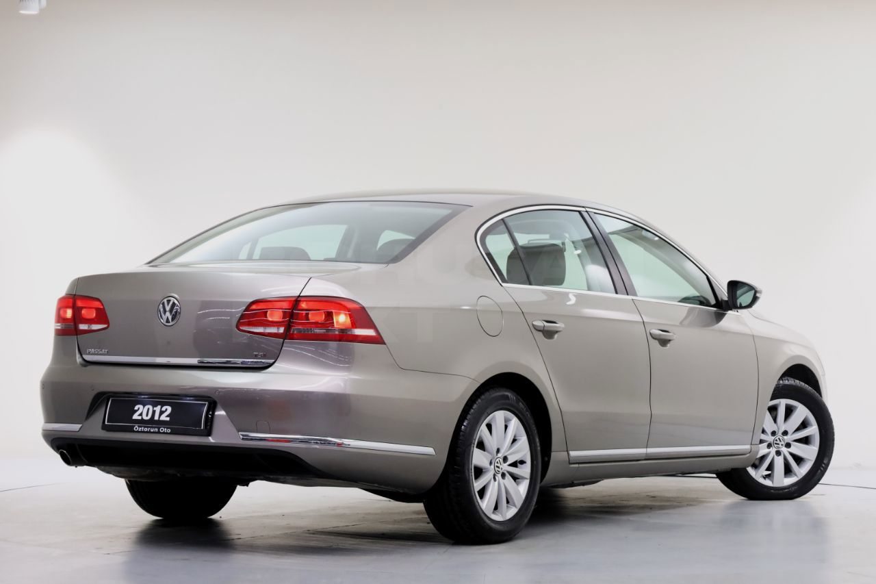 Volkswagen Passat 2012