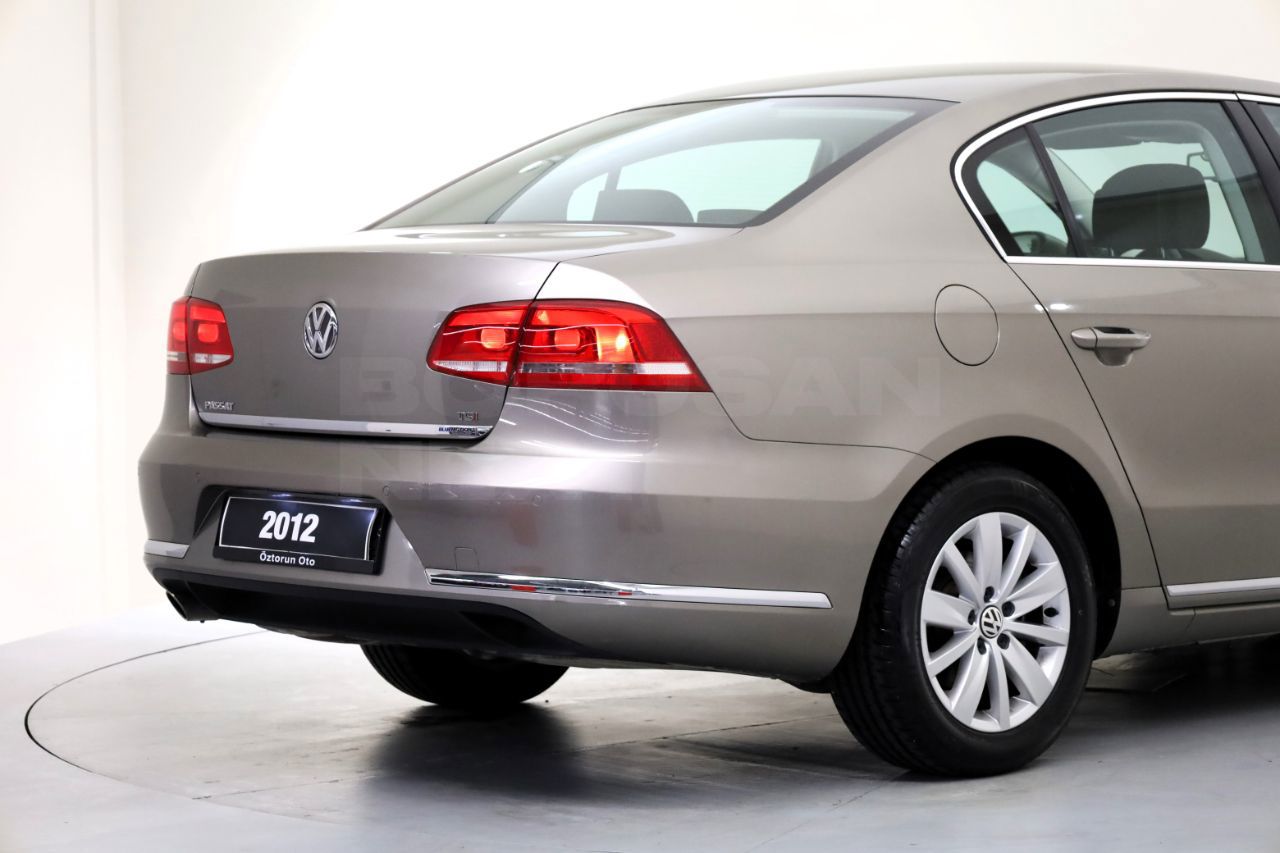 Volkswagen Passat 2012