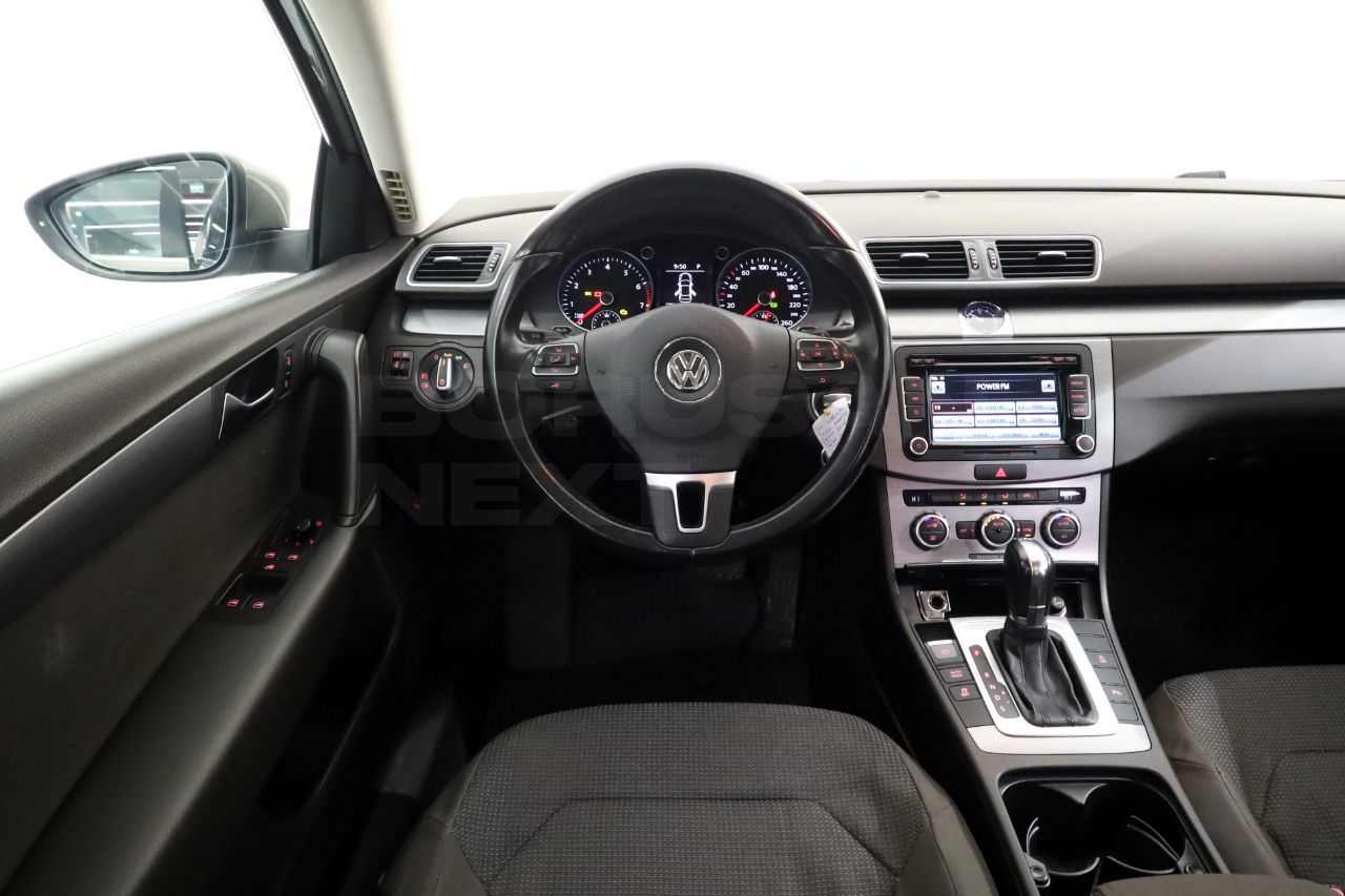 Volkswagen Passat 2012