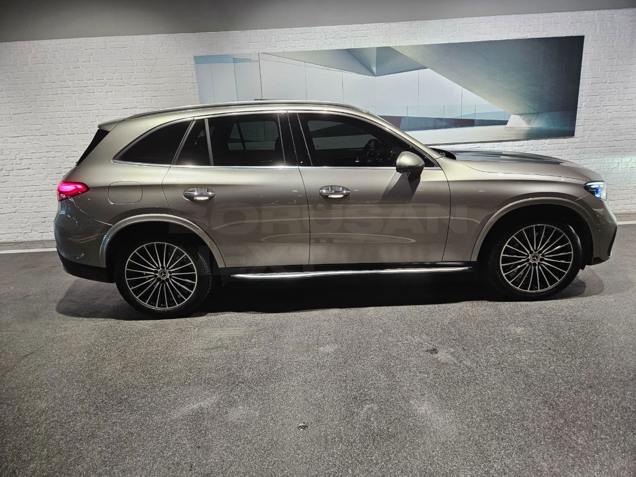 Mercedes - Benz GLC 2023