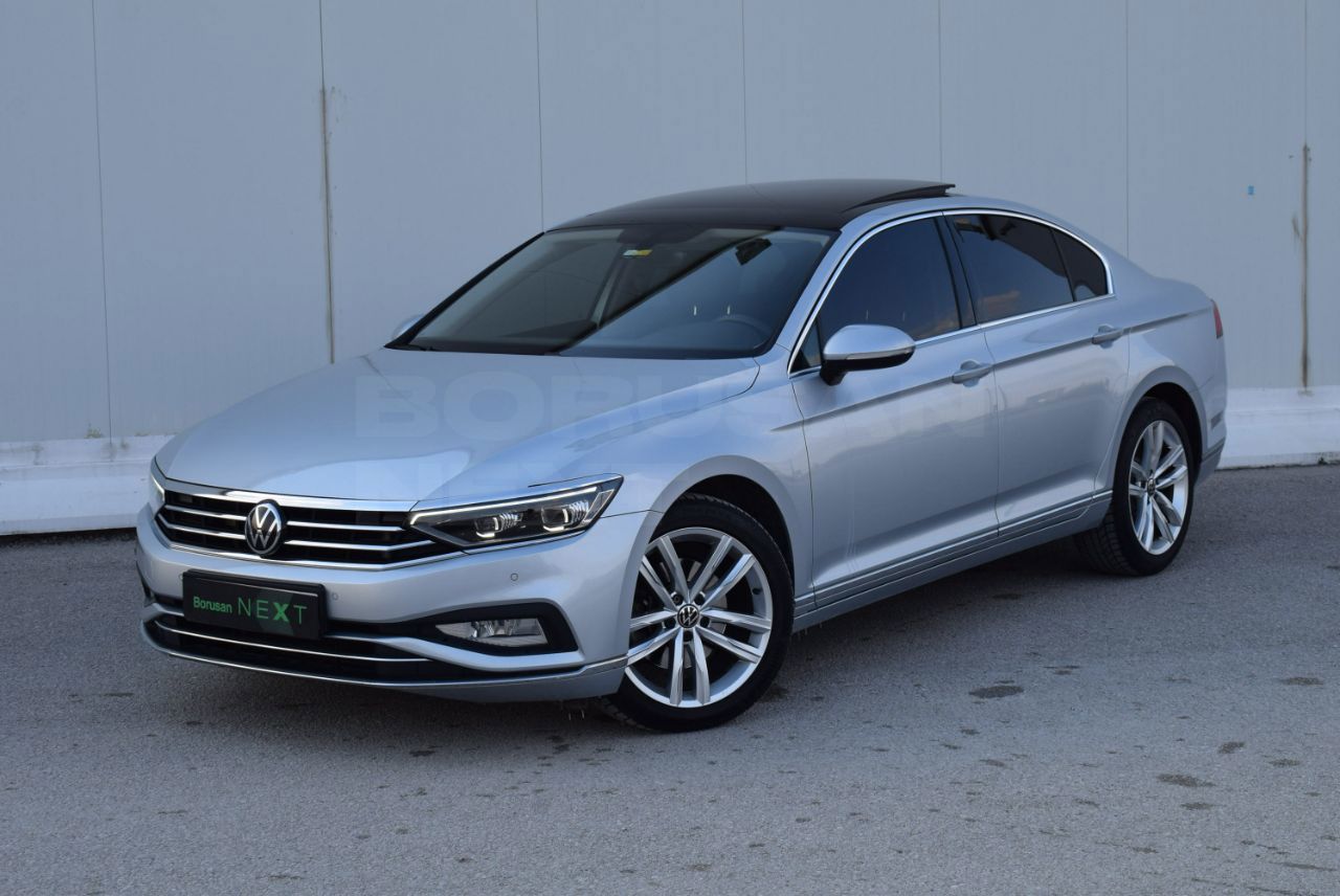 Volkswagen Passat 2022