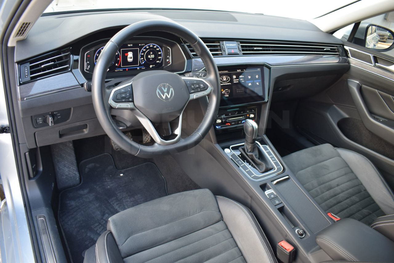 Volkswagen Passat 2022