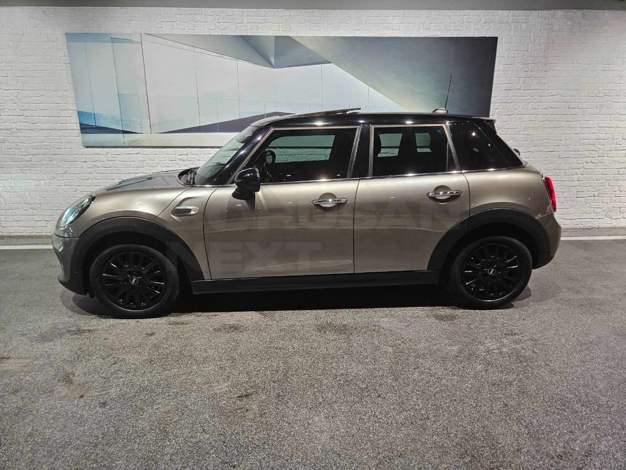 MINI Cooper 2018